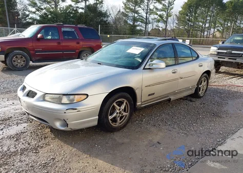 2001 Pontiac Grand Prix Gtp z USA, uszkodzony, nr VIN 1G2WR52101F194468